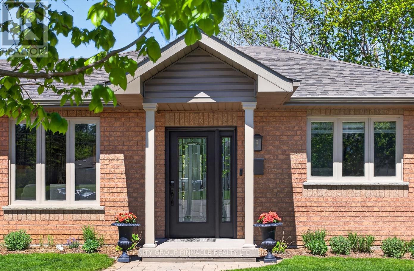 9 O'connell Court, Kawartha Lakes, Ontario  K9V 5Y1 - Photo 3 - X13162560