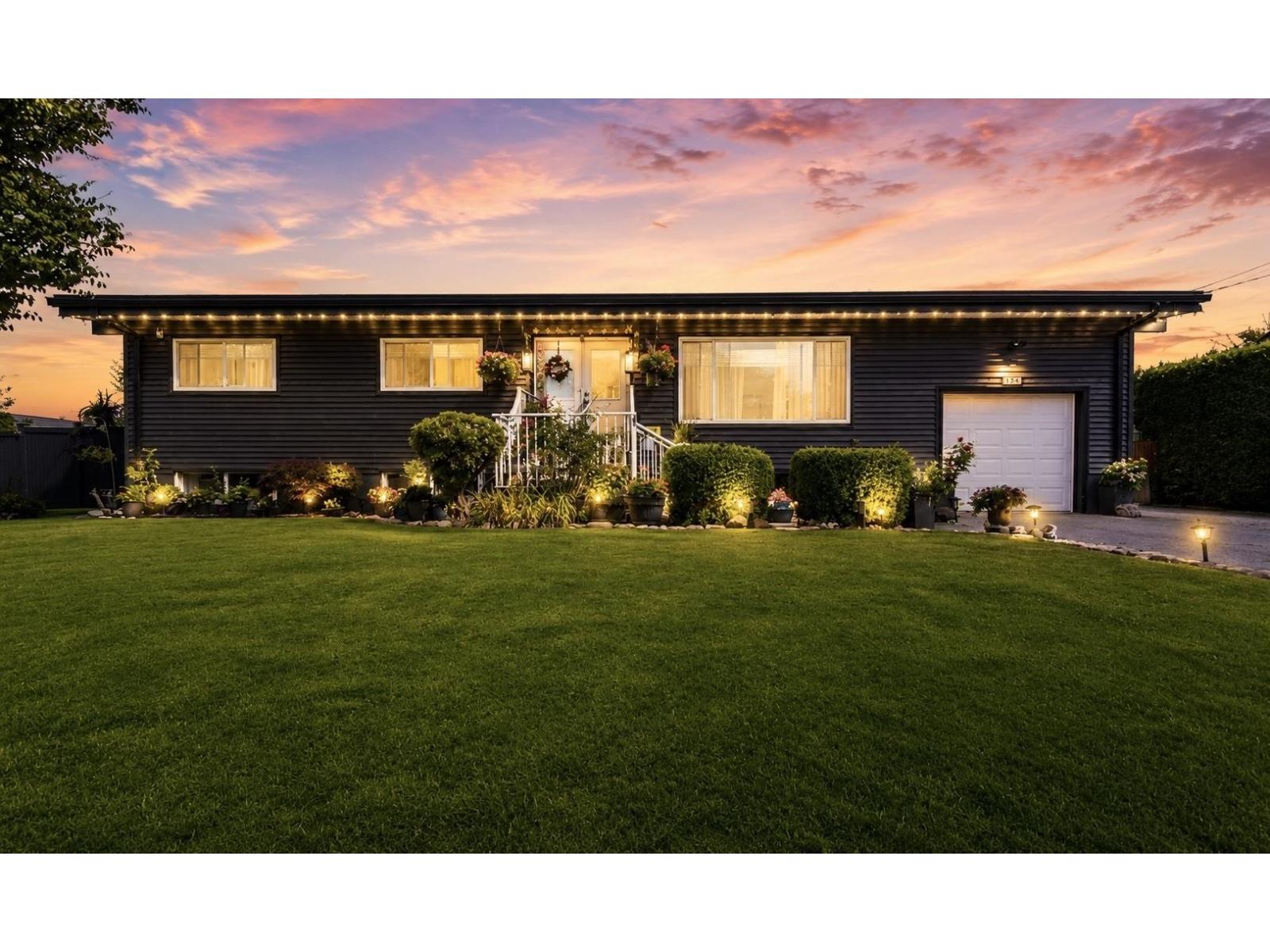 8550 NORMAN CRESCENT|Chilliwack Proper South, Chilliwack, British Columbia