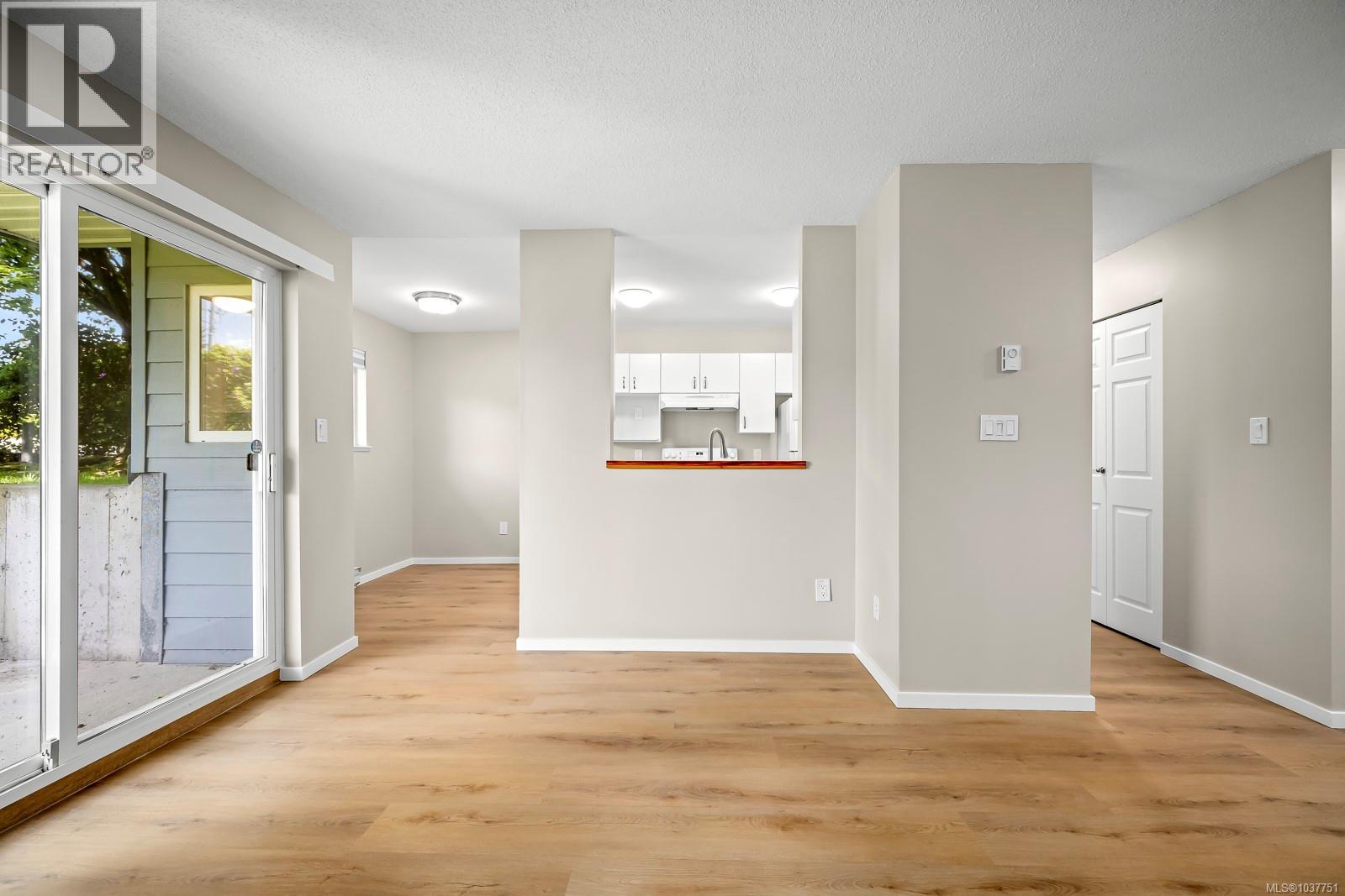 101b 698 Aspen Rd, Comox, British Columbia  V9M 3S9 - Photo 10 - 1037751