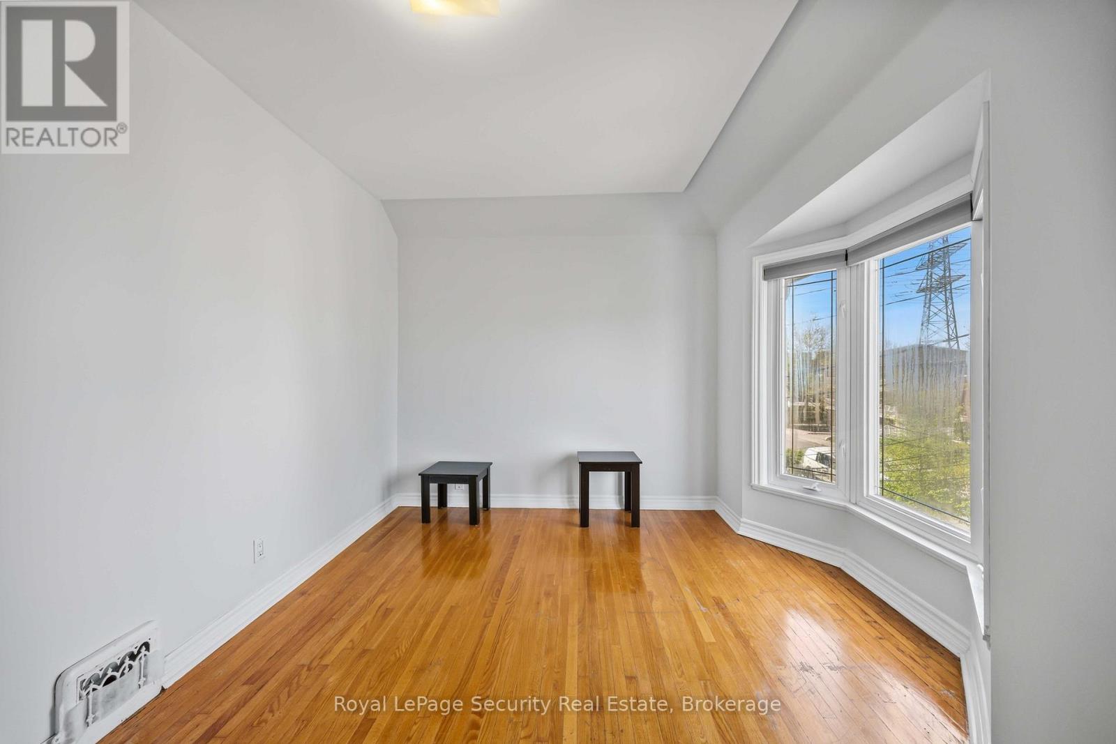 2nd Floor - 41 Prescott Avenue, Toronto, Ontario M6N 3G7 - Photo 25 - W13162138