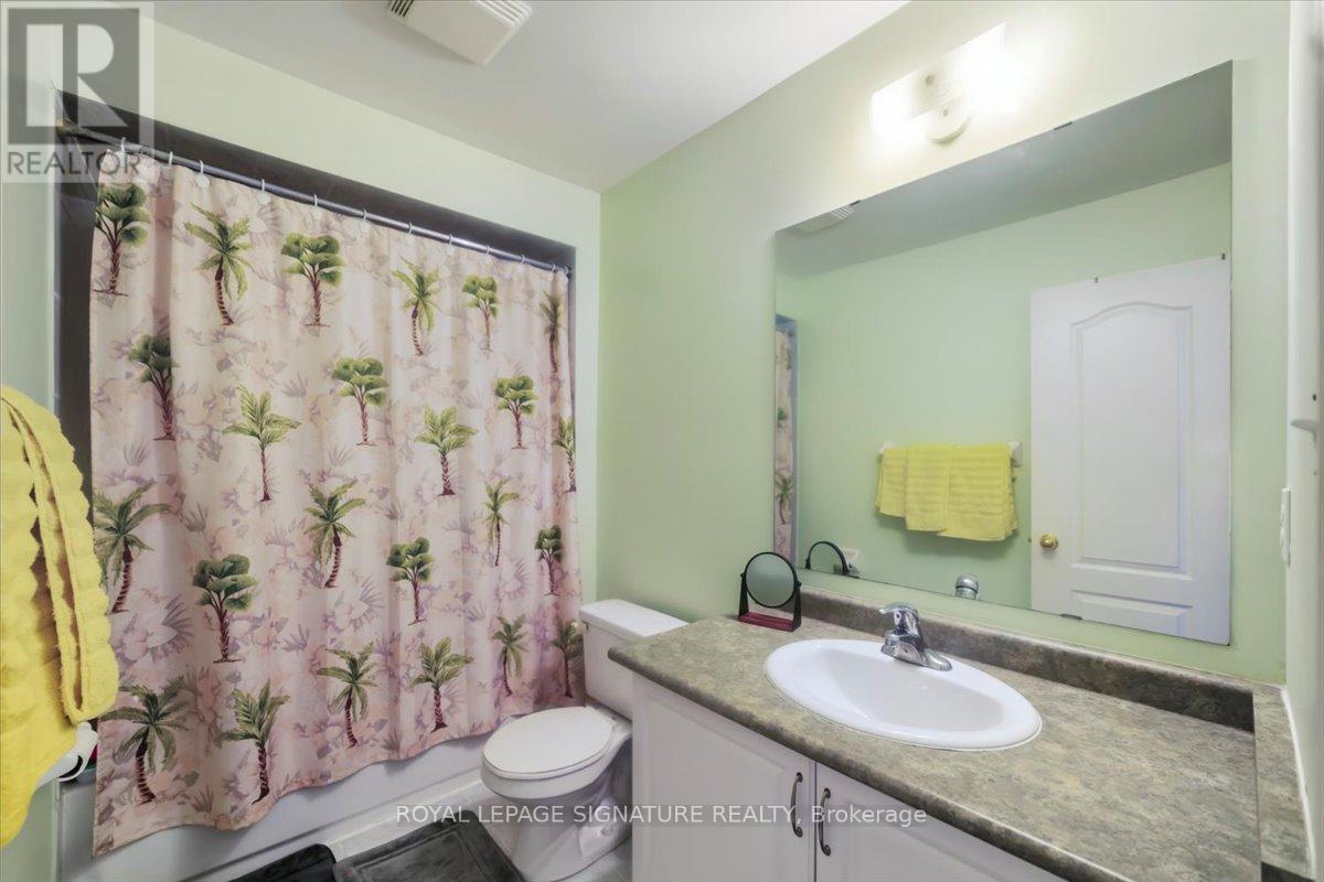 28 Pompano Place, Brampton, Ontario  L6P 1N5 - Photo 16 - W13162150