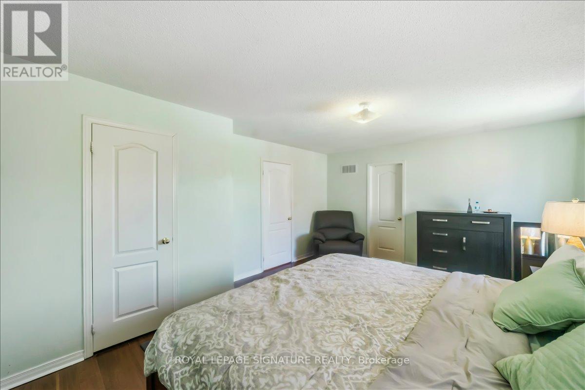 28 Pompano Place, Brampton, Ontario  L6P 1N5 - Photo 19 - W13162150