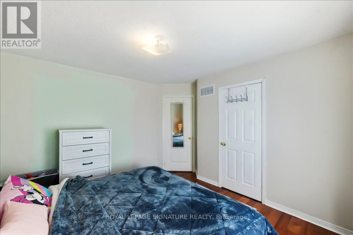 28 Pompano Place, Brampton, Ontario  L6P 1N5 - Photo 23 - W13162150