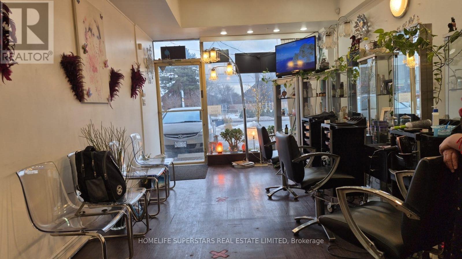 1001 Albion Road W, Toronto, Ontario  M9V 1A6 - Photo 6 - W13162158
