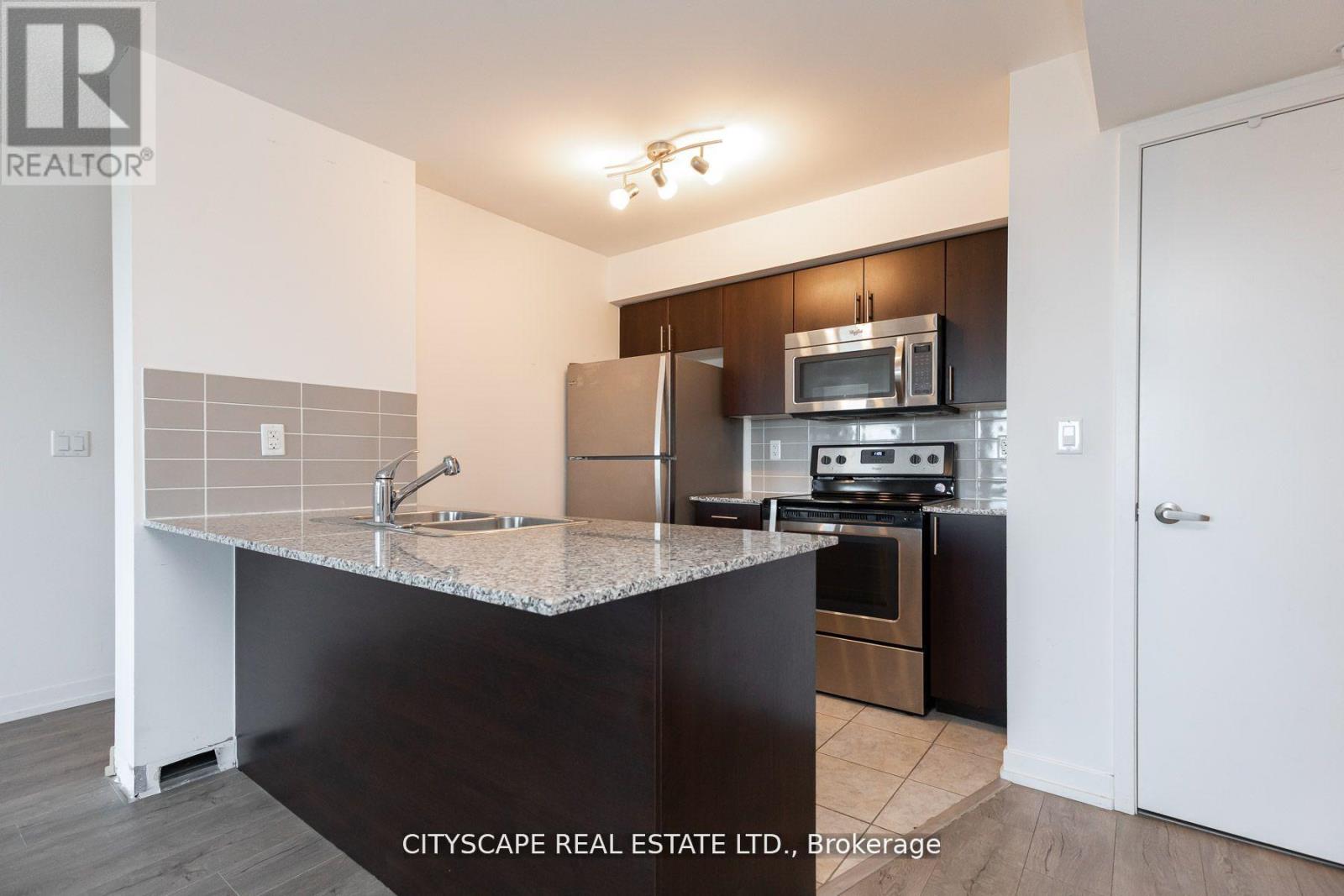 1910 - 1410 Dupont Street, Toronto, Ontario  M6H 2B1 - Photo 4 - W13162214