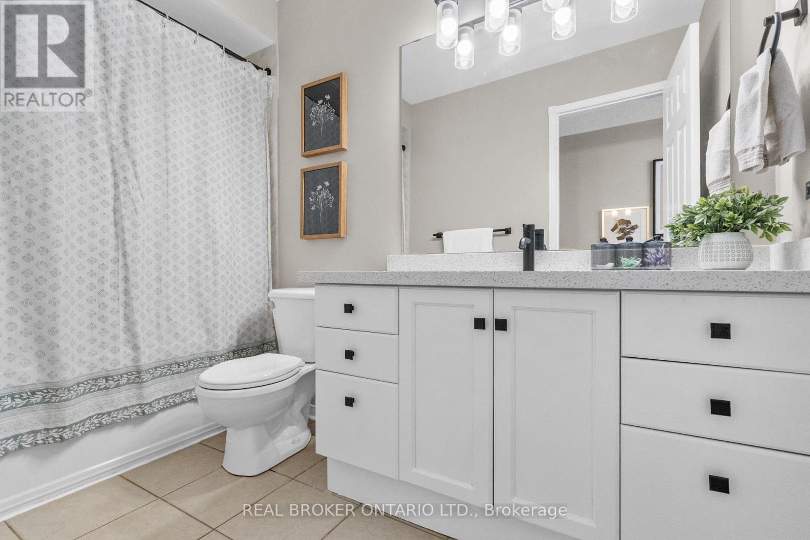 8 Dawson Crescent, Milton, Ontario  L9T 5H8 - Photo 17 - W13162244