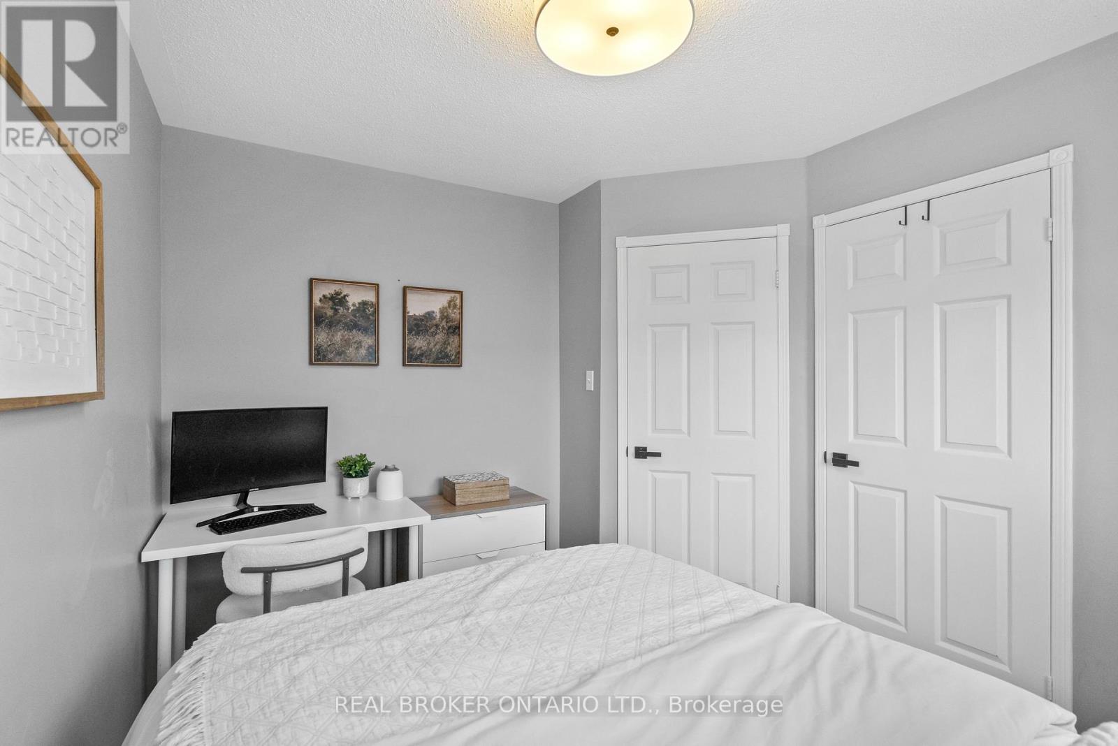 8 Dawson Crescent, Milton, Ontario  L9T 5H8 - Photo 23 - W13162244