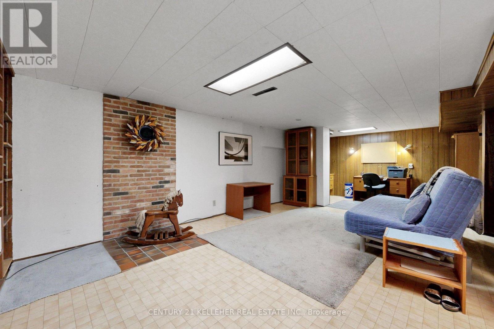 1065 Sierra Boulevard S, Mississauga, Ontario  L4Y 2E3 - Photo 25 - W13162316
