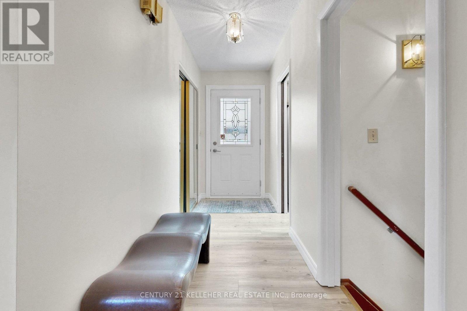 1065 Sierra Boulevard S, Mississauga, Ontario  L4Y 2E3 - Photo 6 - W13162316