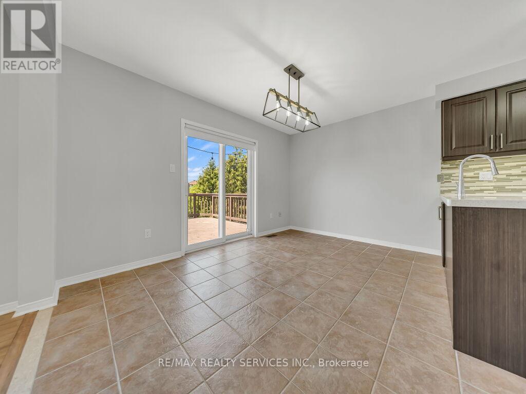 58 Queen Mary Drive, Brampton, Ontario  L7A 2K3 - Photo 16 - W13162344