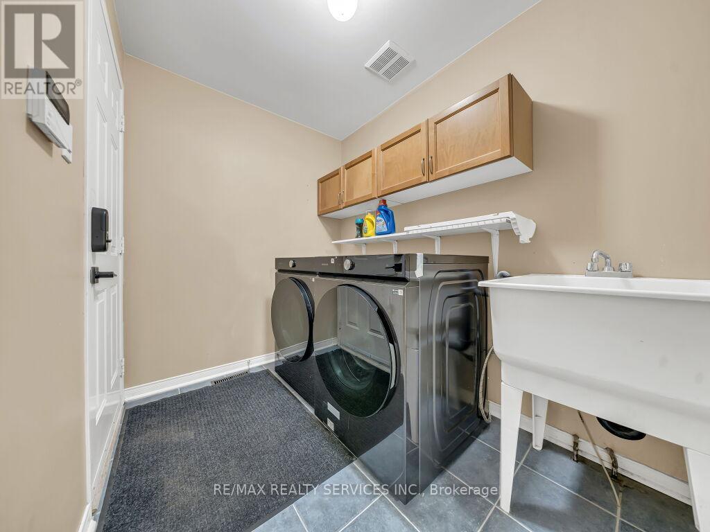 58 Queen Mary Drive, Brampton, Ontario  L7A 2K3 - Photo 20 - W13162344
