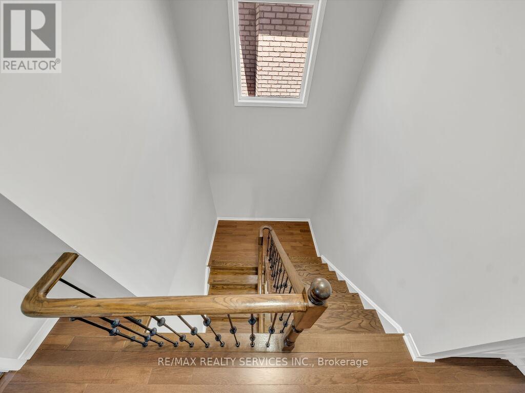 58 Queen Mary Drive, Brampton, Ontario  L7A 2K3 - Photo 22 - W13162344
