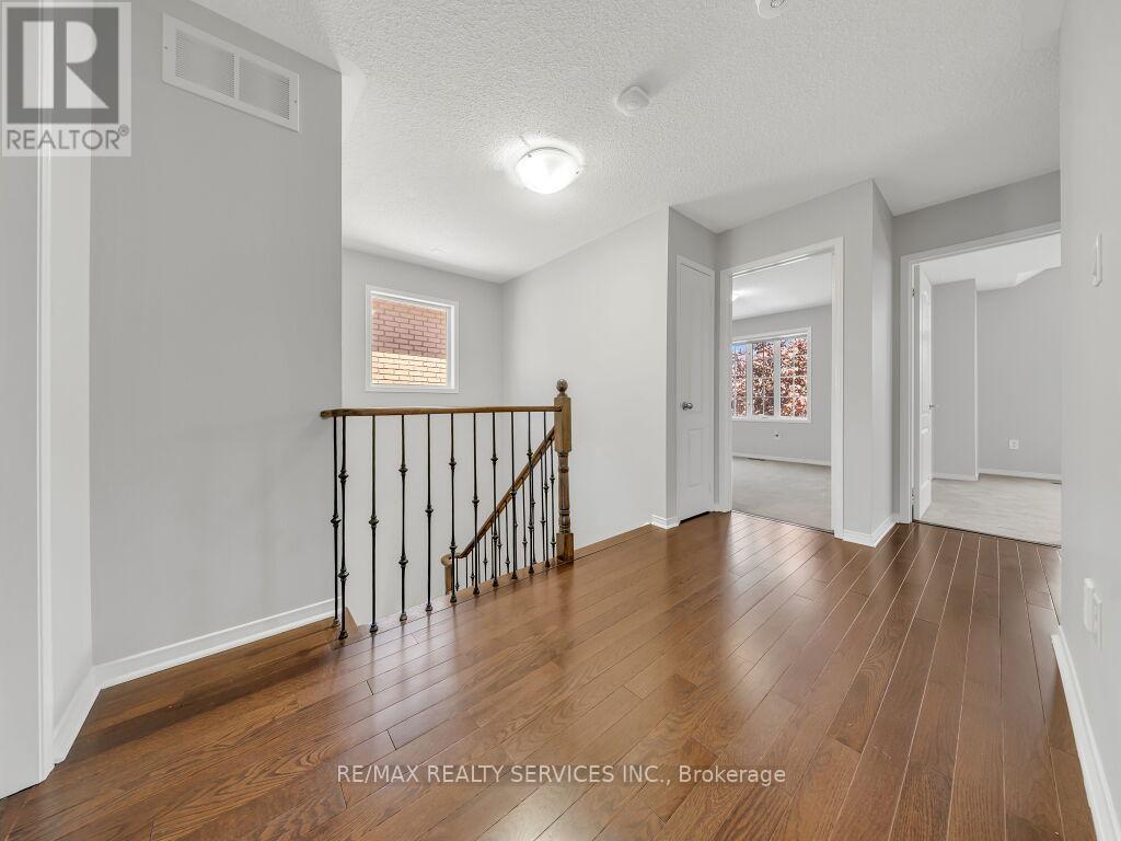 58 Queen Mary Drive, Brampton, Ontario  L7A 2K3 - Photo 23 - W13162344