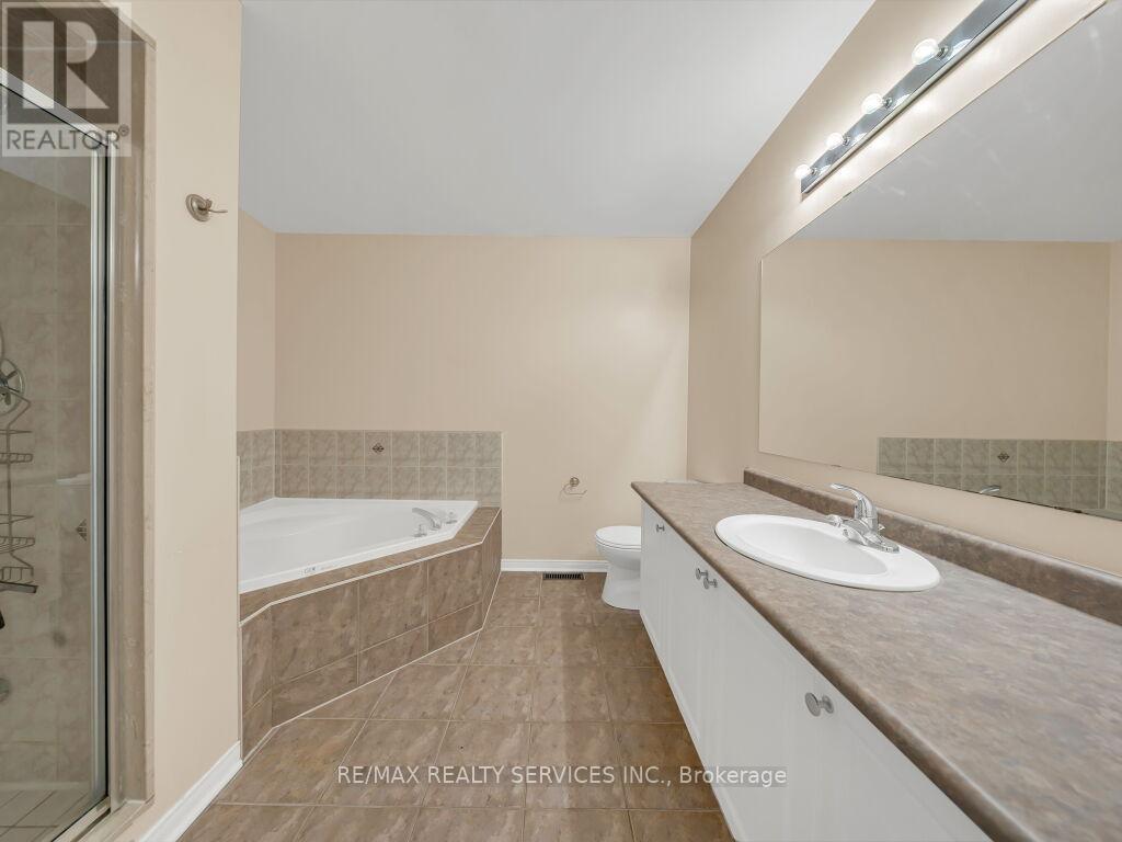 58 Queen Mary Drive, Brampton, Ontario  L7A 2K3 - Photo 28 - W13162344