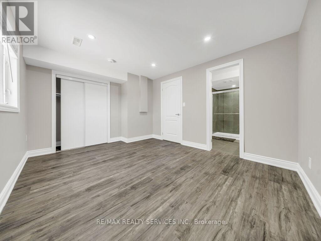 58 Queen Mary Drive, Brampton, Ontario  L7A 2K3 - Photo 41 - W13162344