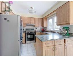 382 BUD GREGORY BOULEVARD, Mississauga, Ontario