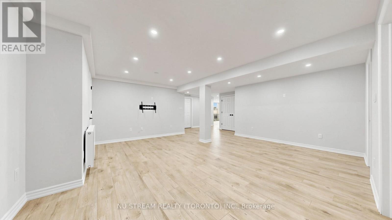 55 Sunvale Drive, Toronto, Ontario  M9R 1Z4 - Photo 39 - W13162378