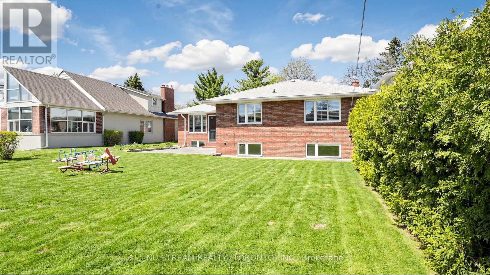 55 Sunvale Drive, Toronto, Ontario  M9R 1Z4 - Photo 43 - W13162378