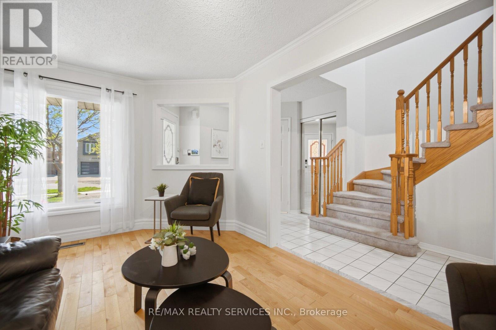 3229 Fanleaf Drive, Mississauga, Ontario  L5N 7C8 - Photo 11 - W13162380