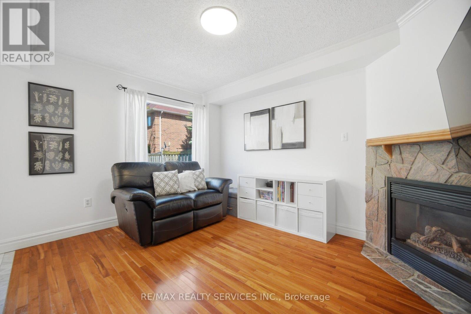 3229 Fanleaf Drive, Mississauga, Ontario  L5N 7C8 - Photo 21 - W13162380