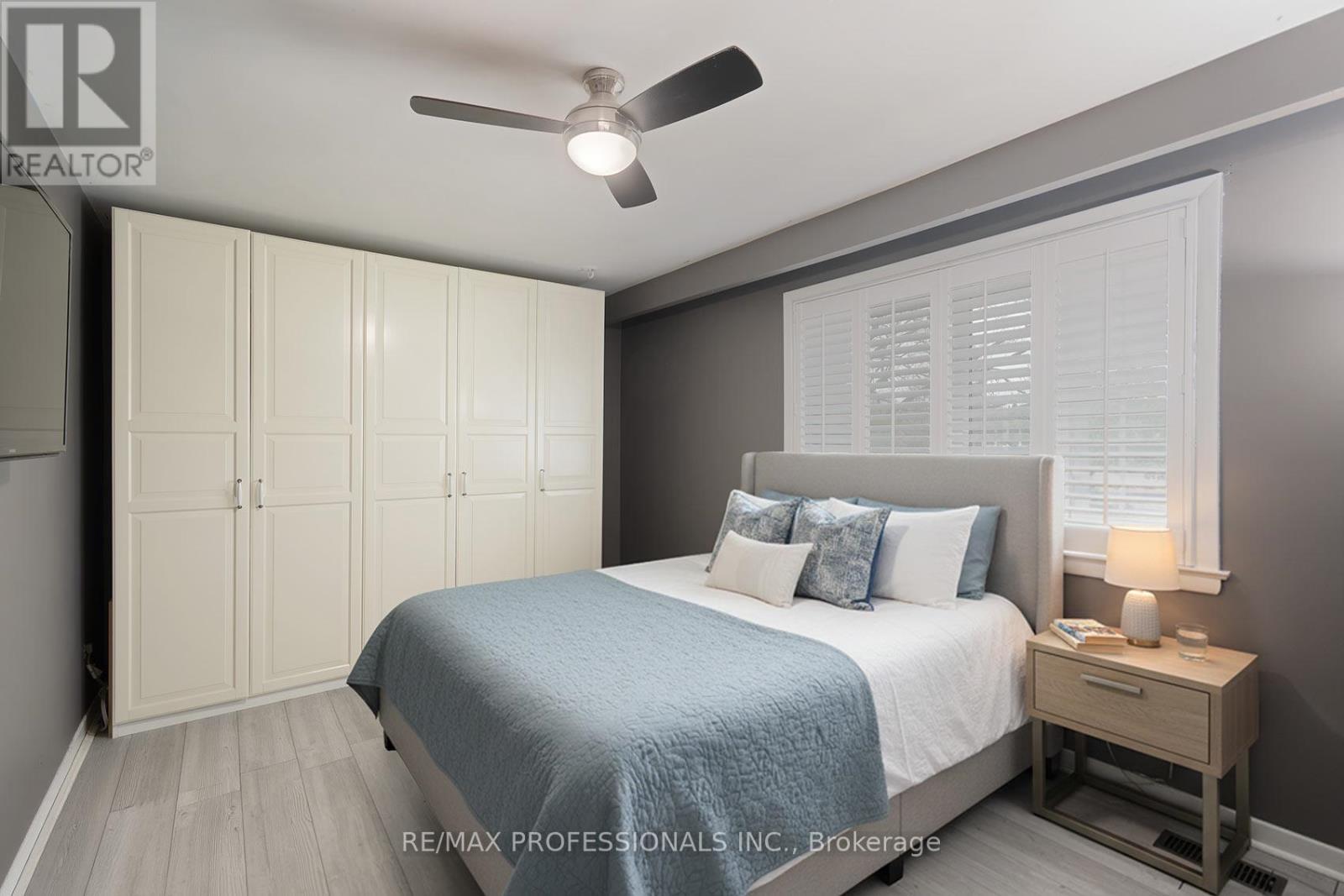 315 Markland Drive, Toronto, Ontario  M9C 1R4 - Photo 24 - W13162432