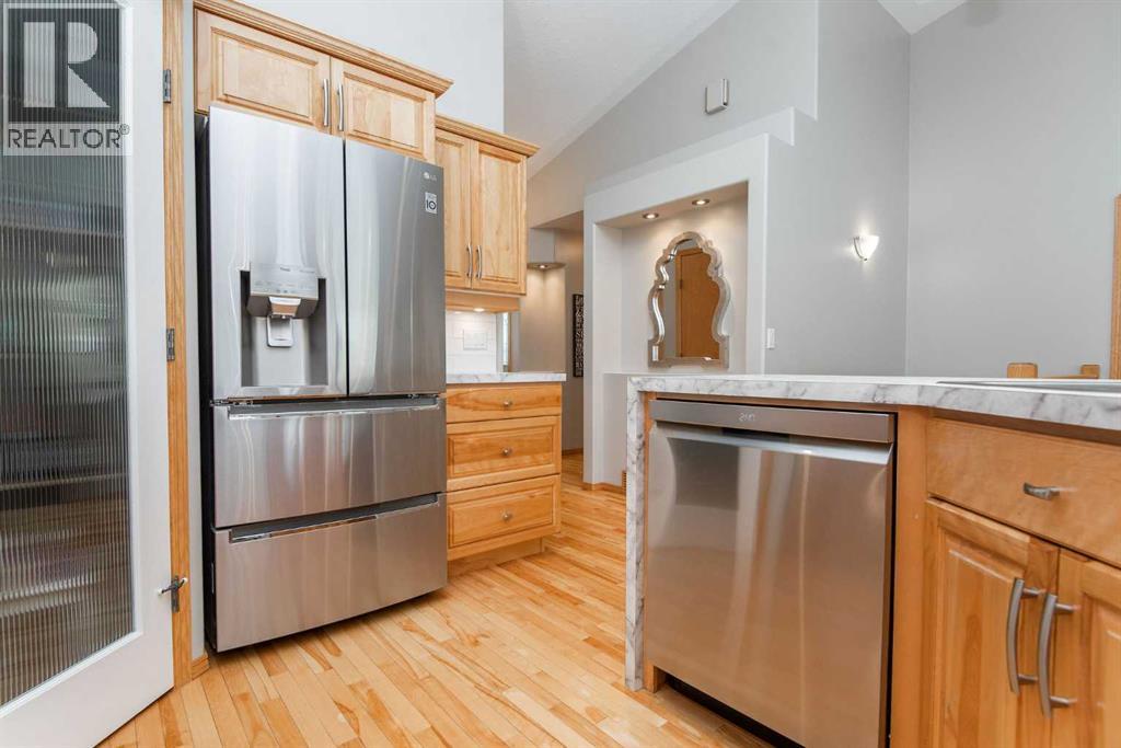 90 Alberts Close, Red Deer, Alberta  T4R 3J7 - Photo 14 - A2312042