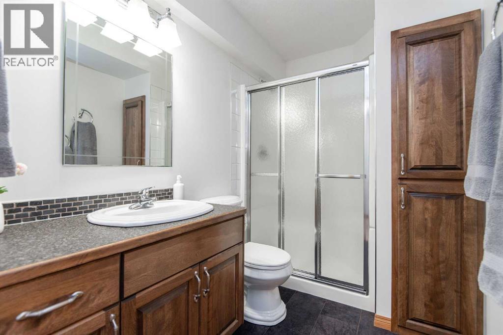 90 Alberts Close, Red Deer, Alberta  T4R 3J7 - Photo 45 - A2312042