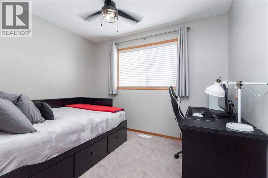 90 Alberts Close, Red Deer, Alberta  T4R 3J7 - Photo 35 - A2312042