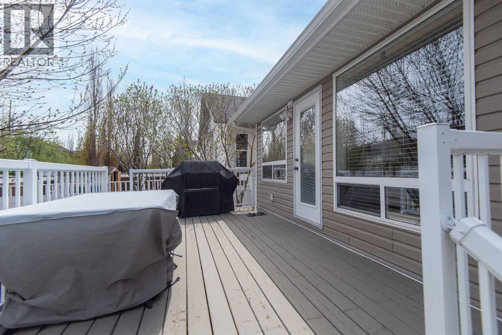 90 Alberts Close, Red Deer, Alberta  T4R 3J7 - Photo 7 - A2312042