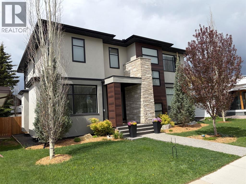 5927 34 Street SW, Calgary, Alberta