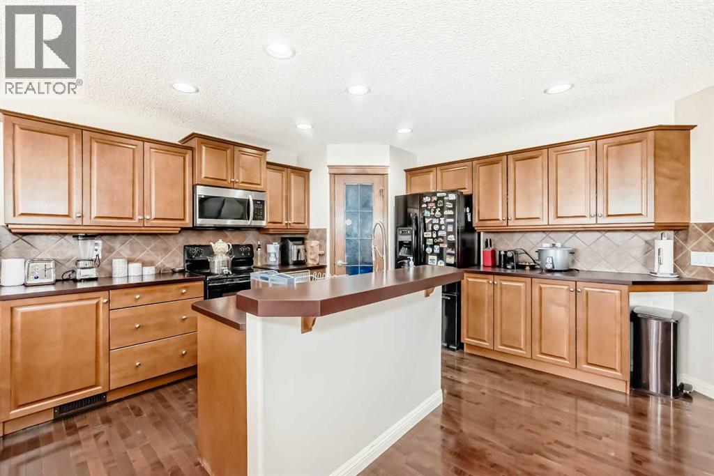 198 Everstone Drive SW, Calgary, Alberta  T2Y 4V1 - Photo 8 - A2304505