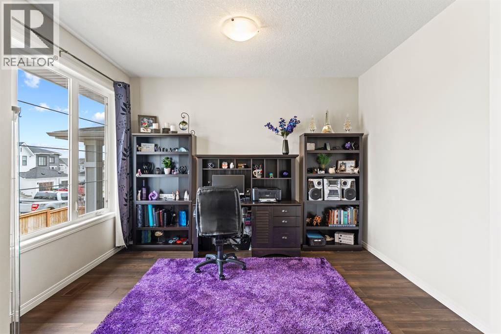 27 Heritage Rise, Cochrane, Alberta  T4C 2R4 - Photo 6 - A2307486
