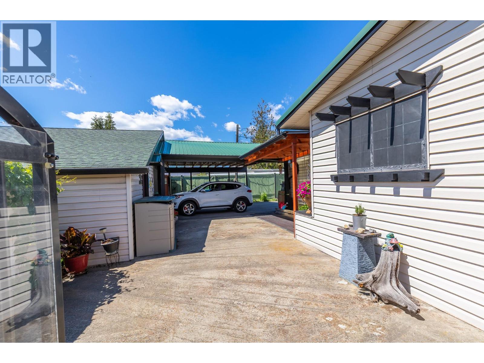 6224 Osprey Road, Vernon, British Columbia  V1H 1M7 - Photo 54 - 10387902