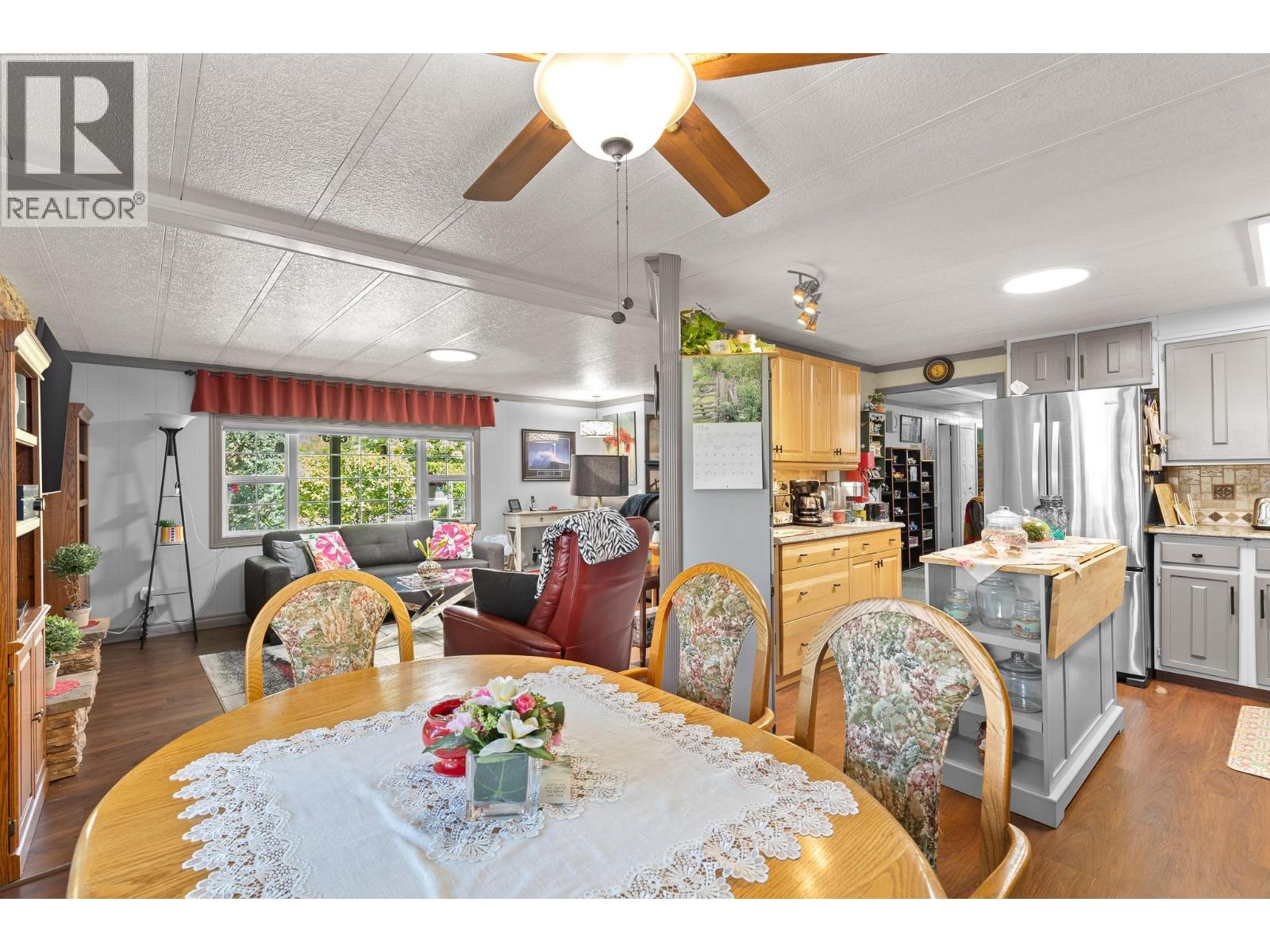 6224 Osprey Road, Vernon, British Columbia  V1H 1M7 - Photo 18 - 10387902