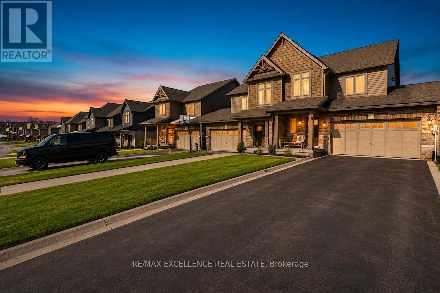 160 STONEBROOK WAY W, Grey Highlands, Ontario