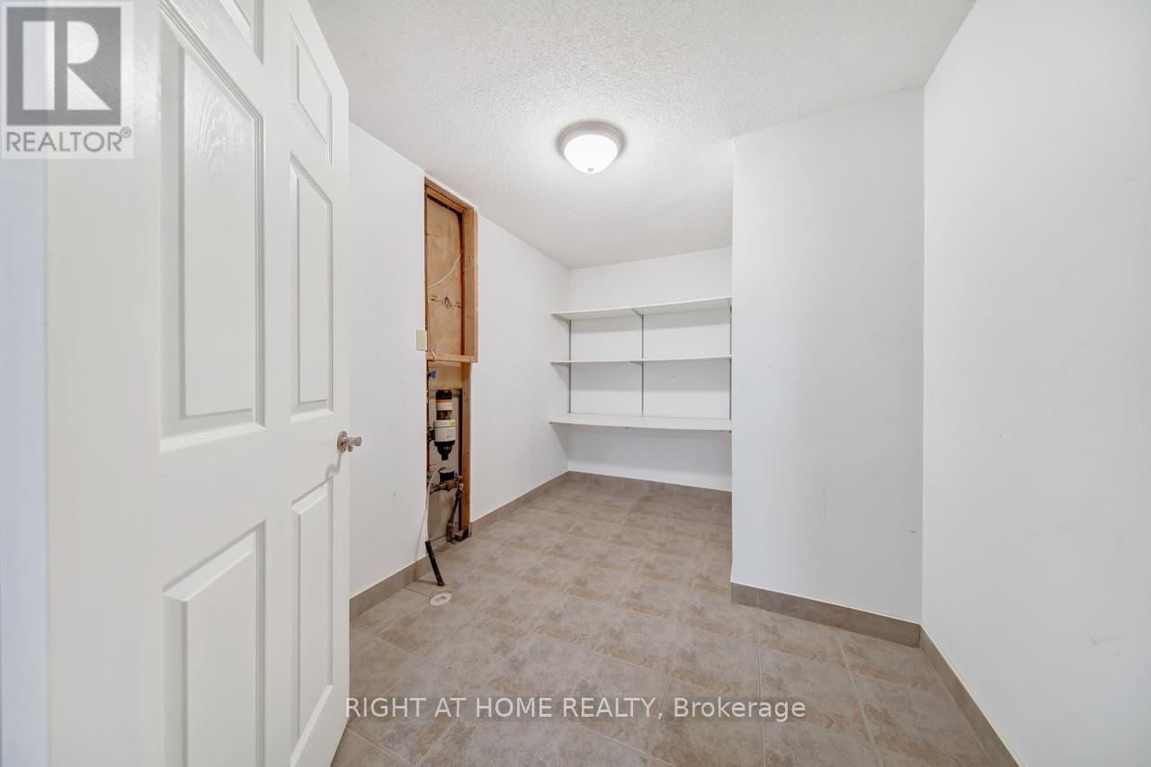 126 Moore Crescent, Hamilton, Ontario  L9G 4Z8 - Photo 34 - X13162266