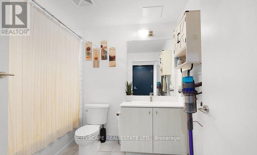 814 - 5 Wellington Street, Kitchener, Ontario N2G 0E3 - Photo 5 - X13162386