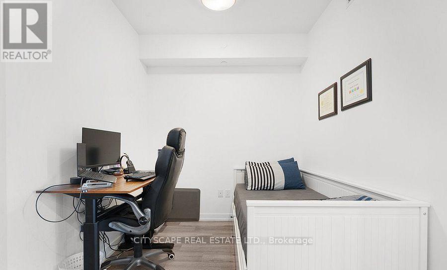 814 - 5 Wellington Street, Kitchener, Ontario N2G 0E3 - Photo 8 - X13162386