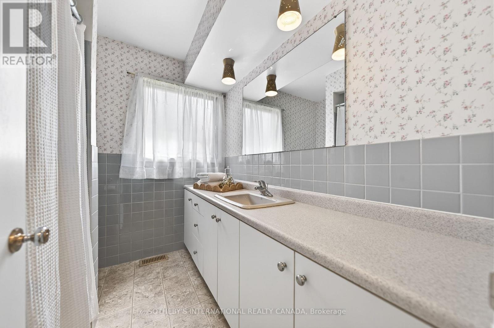 33 Linndale Road, Cambridge, Ontario N1S 3J6 - Photo 29 - X13162444