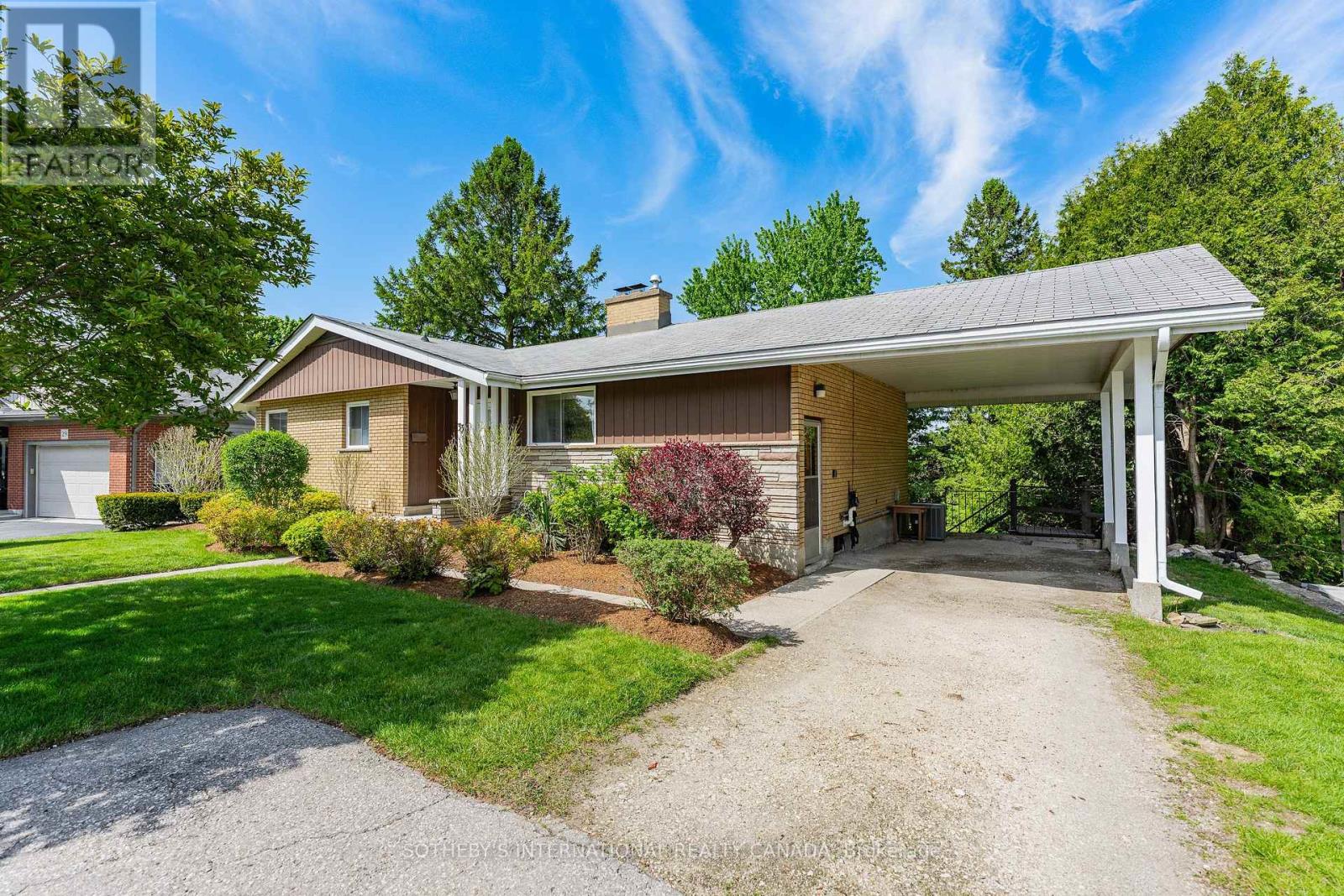 33 Linndale Road, Cambridge, Ontario N1S 3J6 - Photo 4 - X13162444