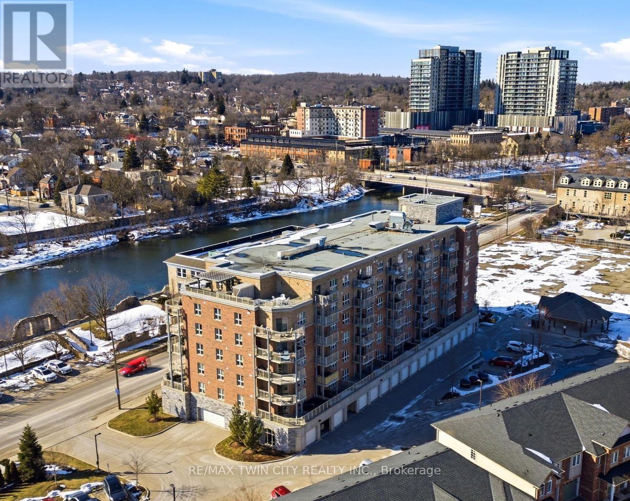 306 - 155 Water Street S, Cambridge, Ontario N1R 3E3 - Photo 2 - X13162456