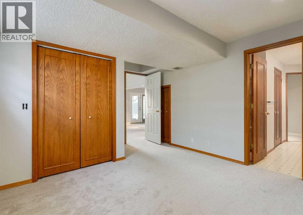 108 Sanderling Rise NW, Calgary, Alberta  T3K 3B3 - Photo 36 - A2313410