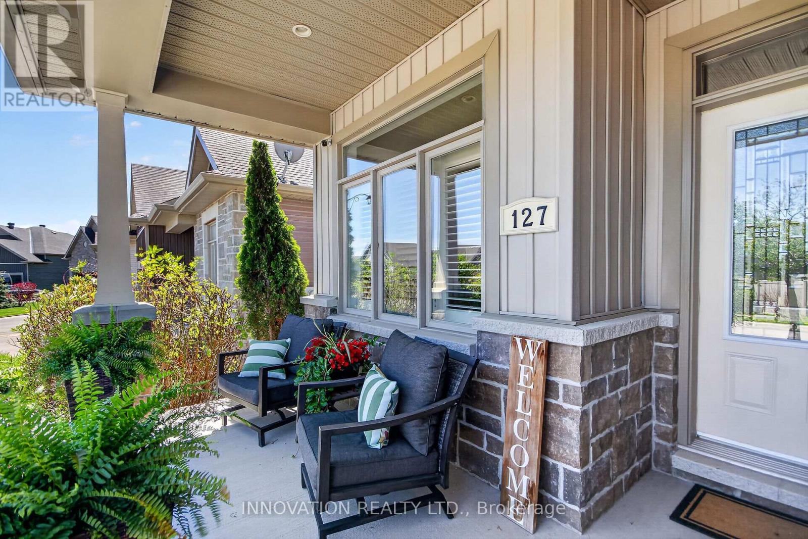 127 Elfin Grove, Ottawa, Ontario  K2V 0B9 - Photo 4 - X12869754