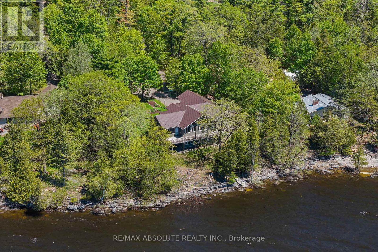 5749 Loggers Way, Ottawa, Ontario  K7S 3G7 - Photo 35 - X12900018