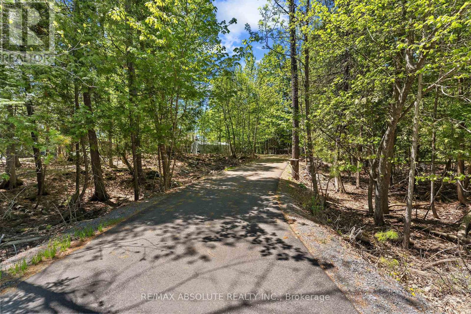 5749 Loggers Way, Ottawa, Ontario  K7S 3G7 - Photo 43 - X12900018