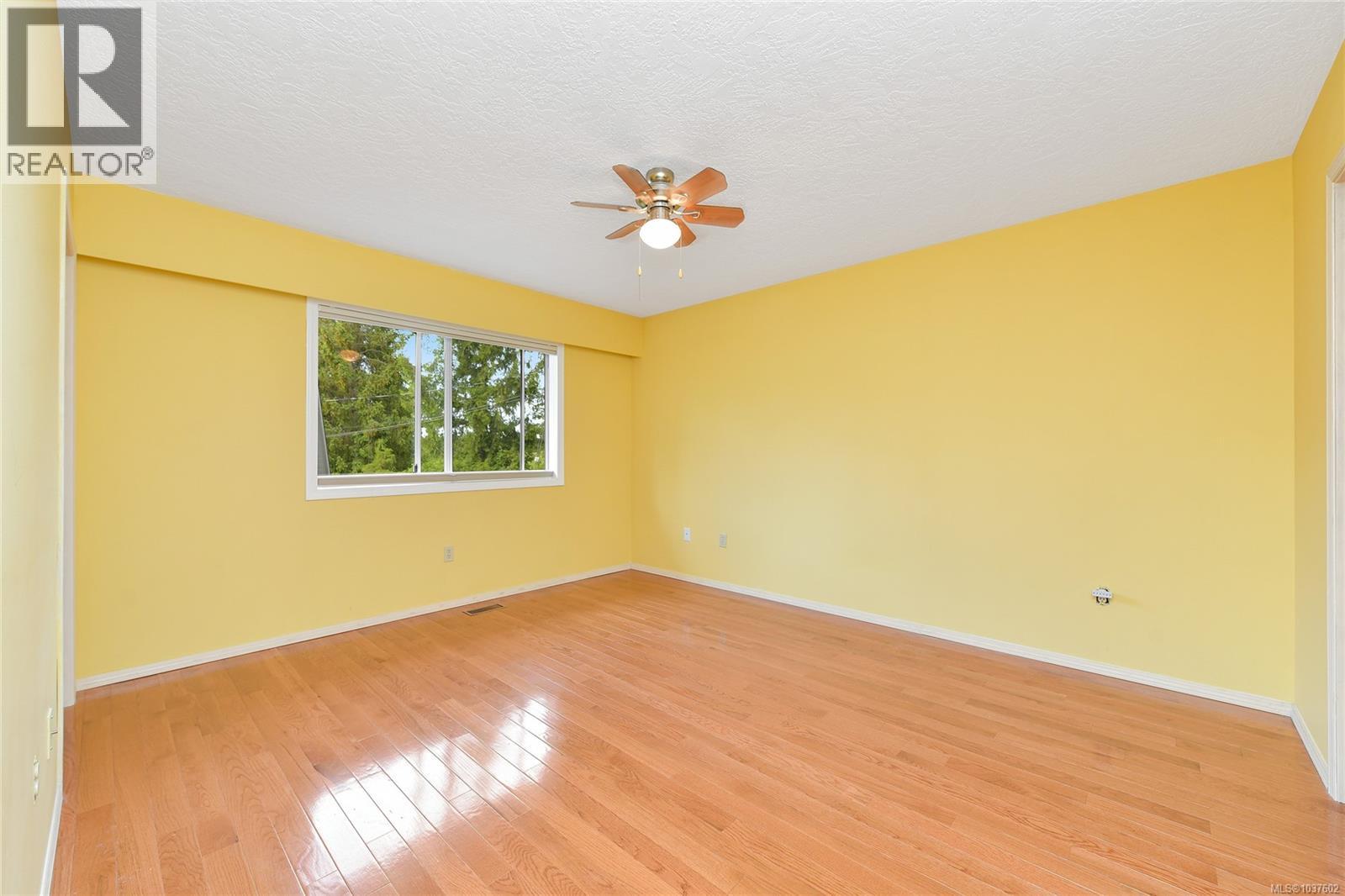 968 Greig Ave, Central Saanich, British Columbia  V8M 1A1 - Photo 11 - 1037602