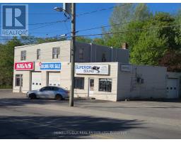 180 PERTH STREET, Brockville, Ontario