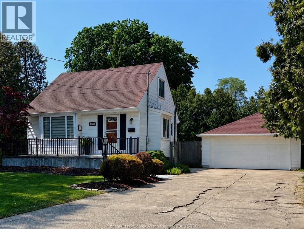 4069 Kennedy Drive East, Windsor, Ontario  N9G 1X9 - Photo 2 - 26011877