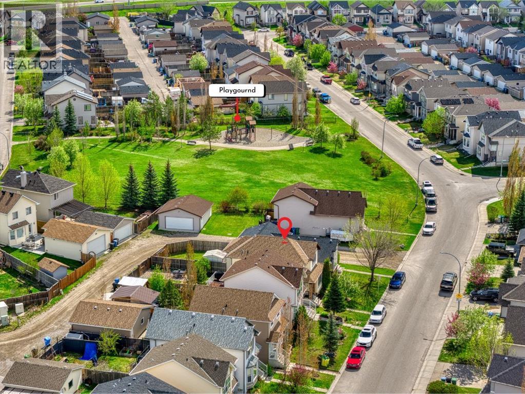 28 Cranberry Lane SE, Calgary, Alberta  T3M 0L5 - Photo 37 - A2313896