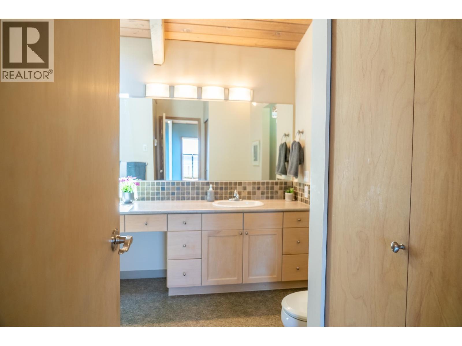 2659 Schooner Way, Pender Island, British Columbia  V0N 2M2 - Photo 18 - R3126788